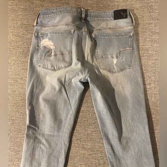 AE Jeans - Picture 2 of 3